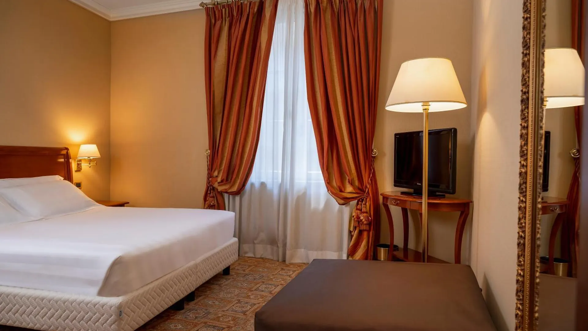 Hotel Oceania Rome Italy