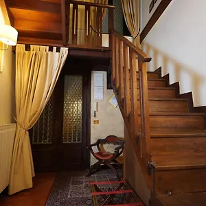 Mgpgroup Center Hot Spot Apartment