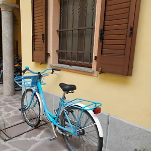 Casa Degli Artisti , Cremona Italy