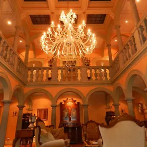 https://villa-bertagni.it-tuscanyhotel.com