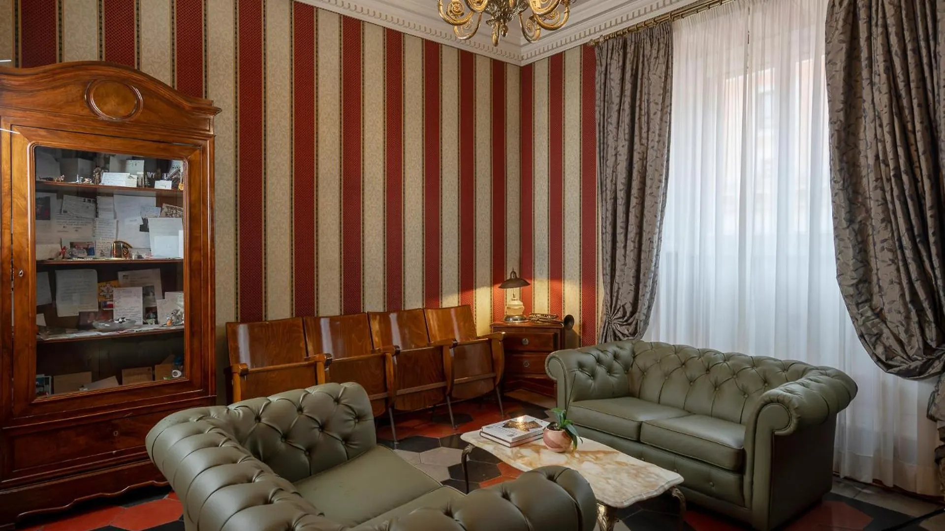 Hotel Oceania Rome 2*,